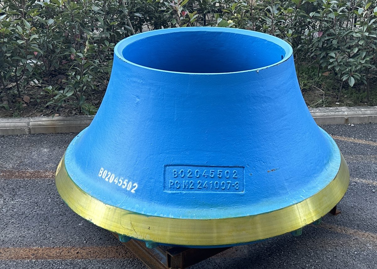 Cone crusher mantle